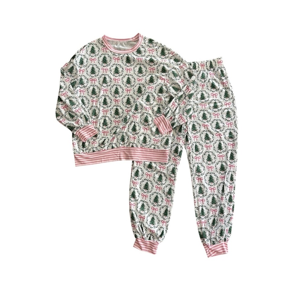 Women's Christmas Tree Pink‎ Bow Pajama Set Medium NWOT